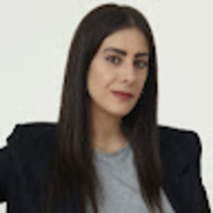 Meet your Posher, Dena